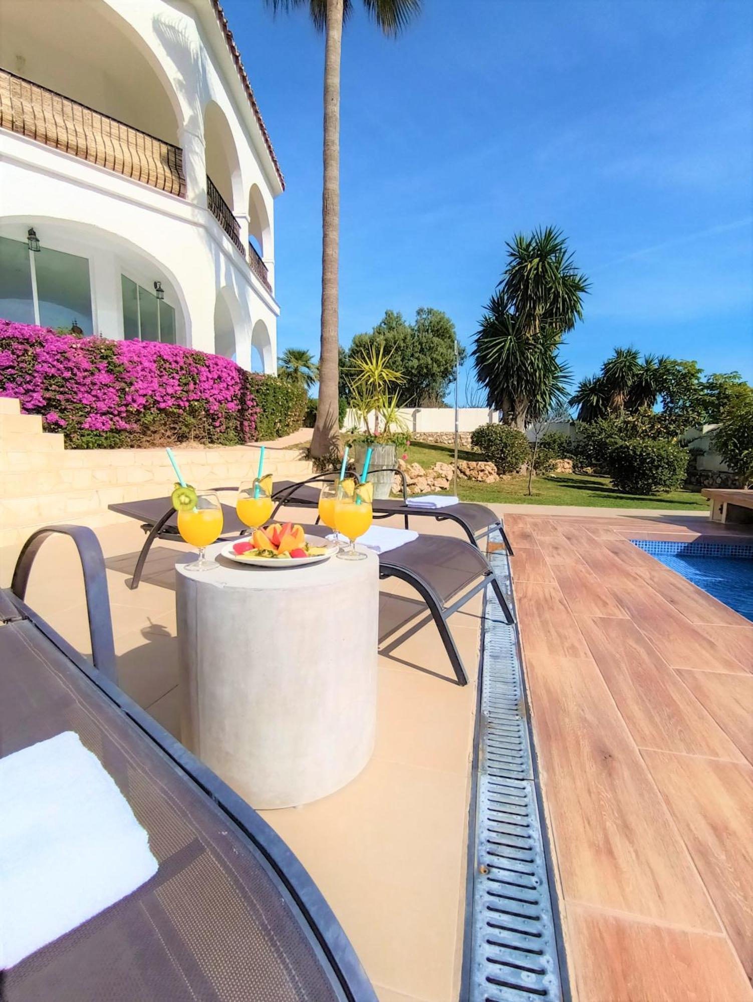 בנאלמדנה Villa Del Sol מראה חיצוני תמונה